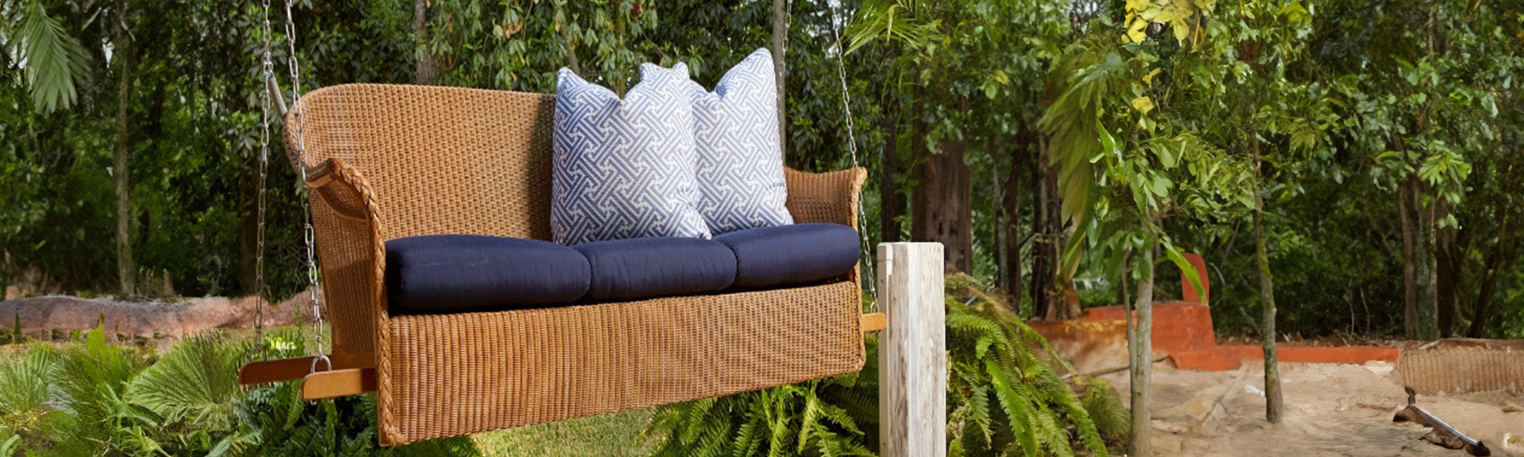 Lloyd flanders lux online collection