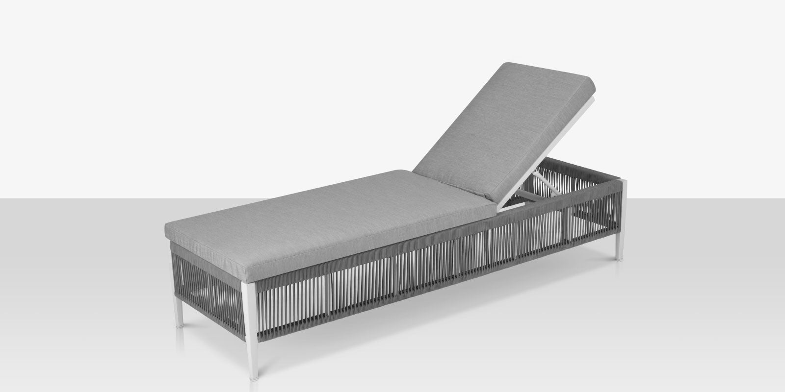 DecoScape Skye Aluminum Outdoor Armless Chaise Lounge