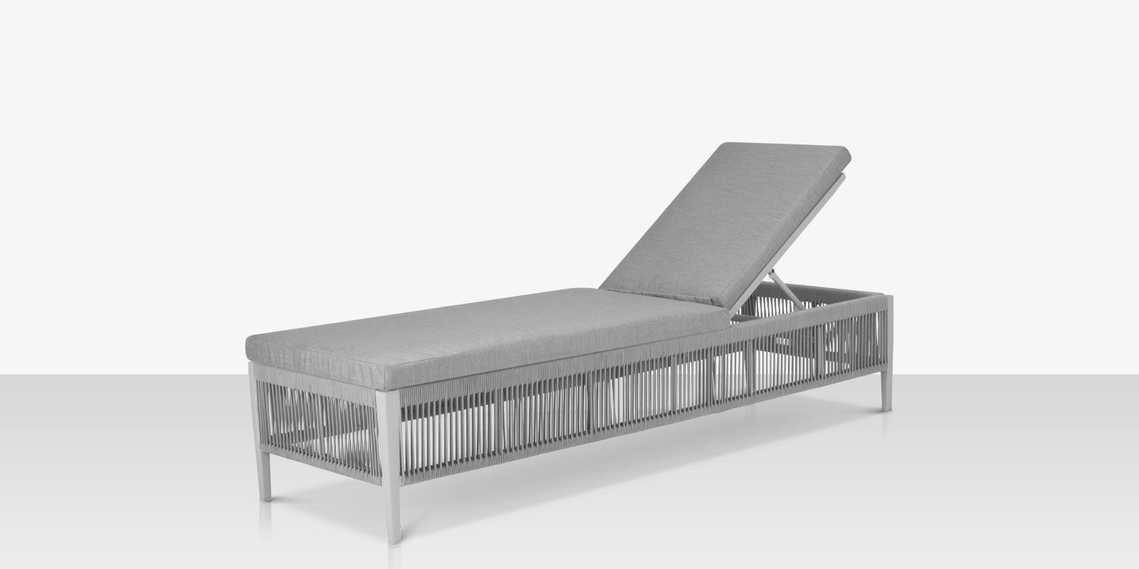 DecoScape Skye Aluminum Outdoor Armless Chaise Lounge
