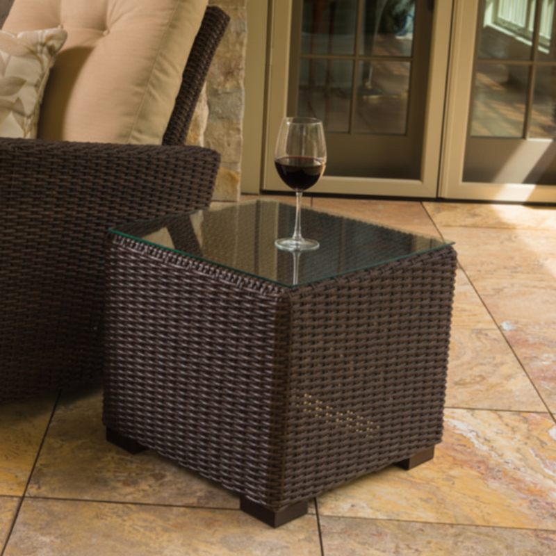 Lloyd Flanders Mesa Woven Vinyl Outdoor 22" Cube End Table