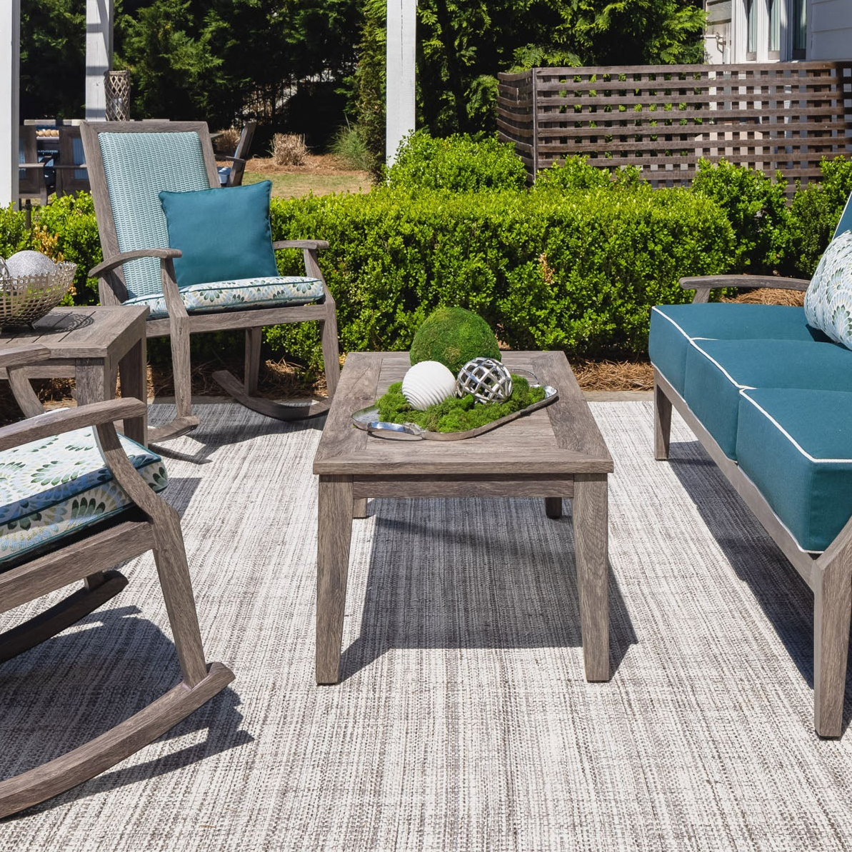 Lloyd Flanders Frontier Aluminum Outdoor 45" Rectangle Cocktail Table