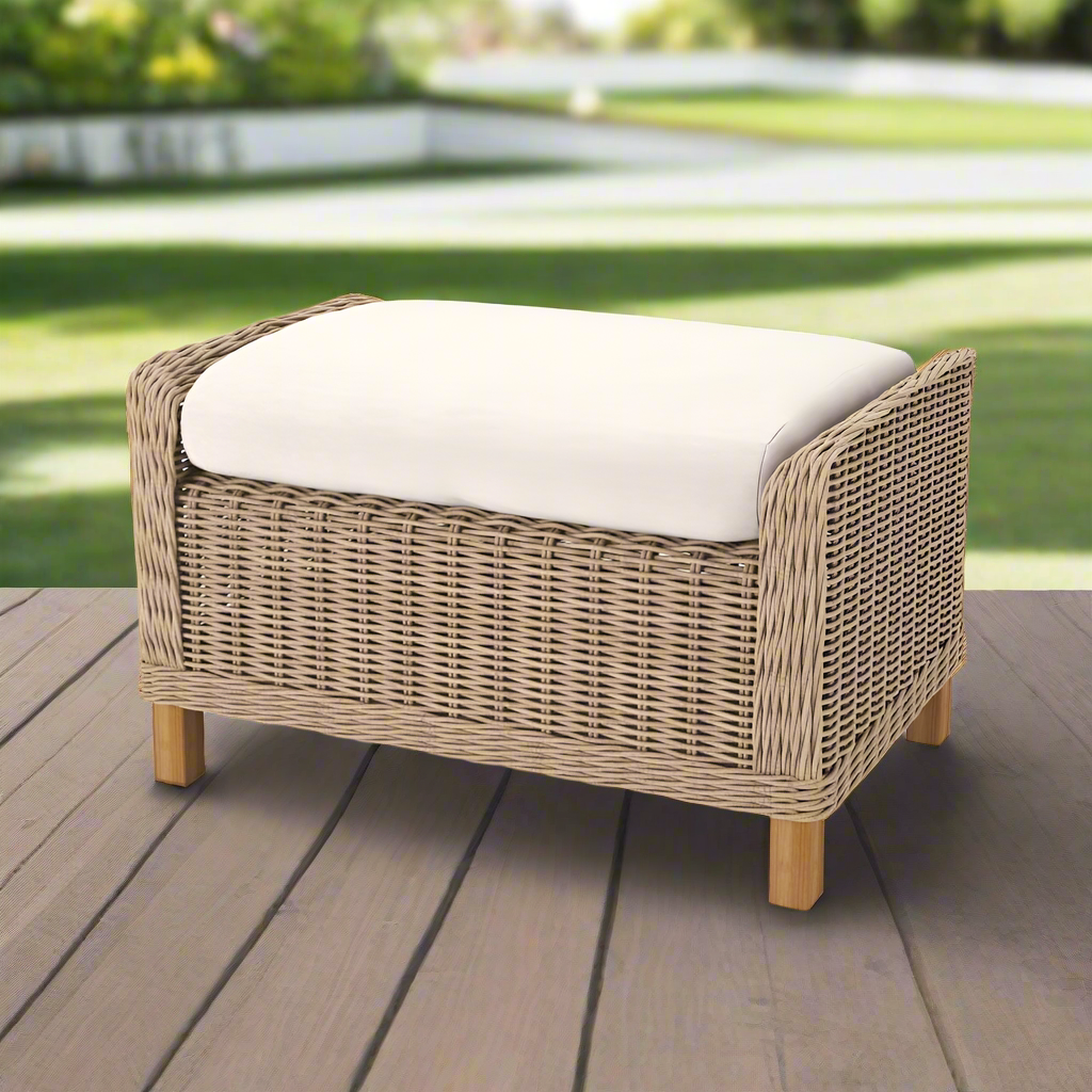 NorthCape International 6510 Wicker Outdoor Ottoman