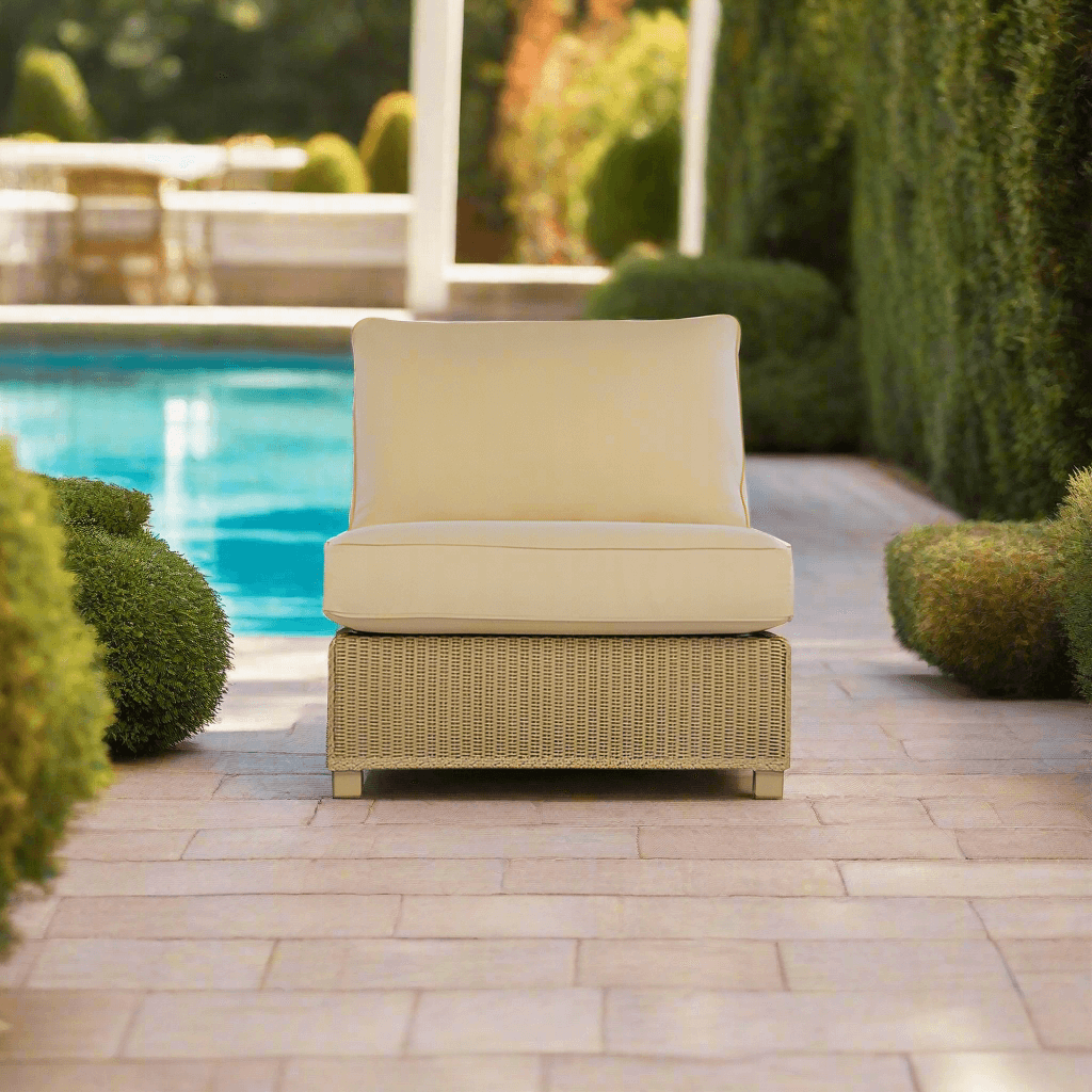 Lloyd Flanders Hamptons Wicker Armless Sectional Chair