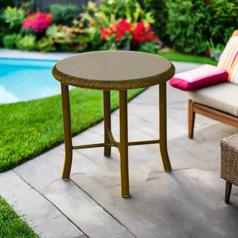 Lloyd Flanders Weekend Retreat Wicker Outdoor 20" Round End Table