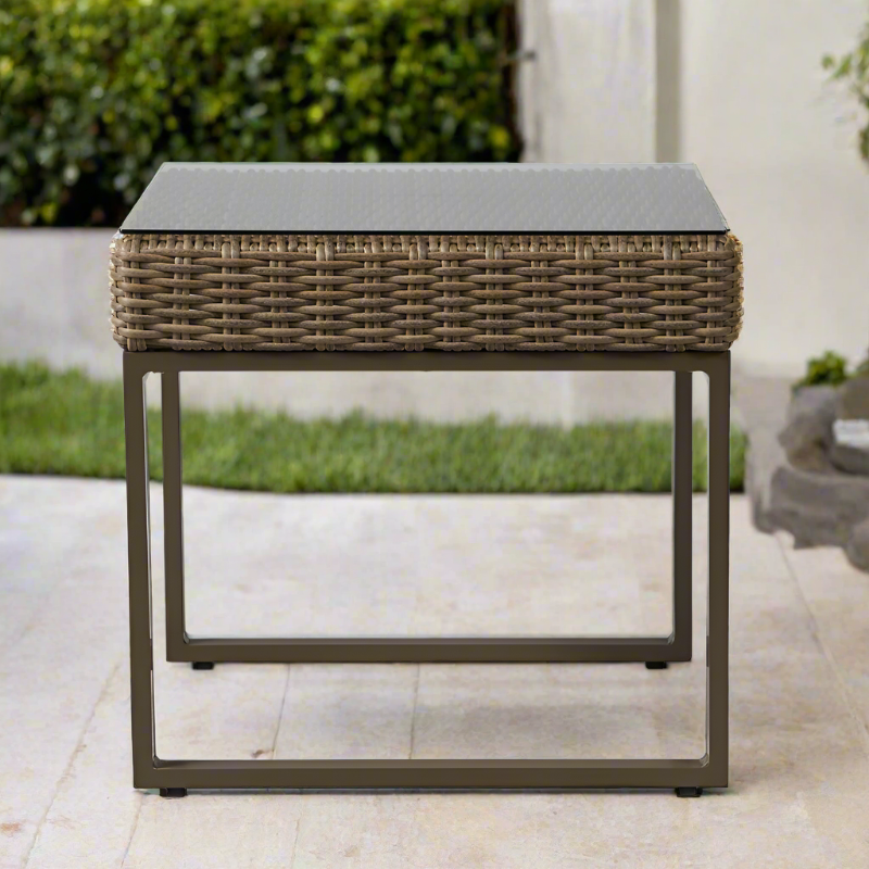 Lloyd Flanders Milan Woven Vinyl Outdoor 24.5" Square End Table