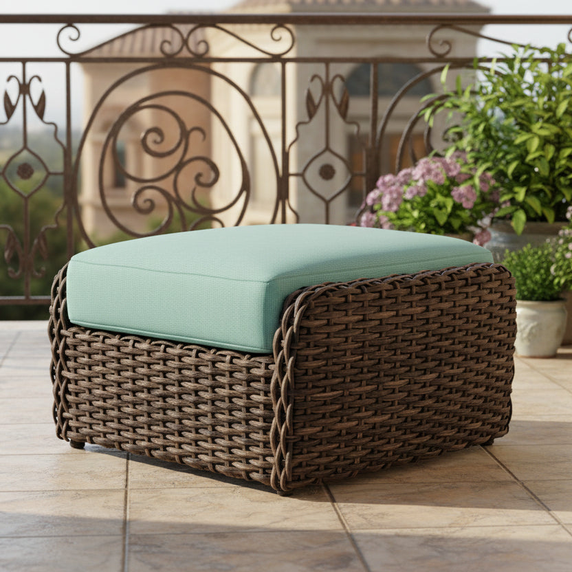 Lloyd Flanders Largo Woven Vinyl Outdoor Ottoman