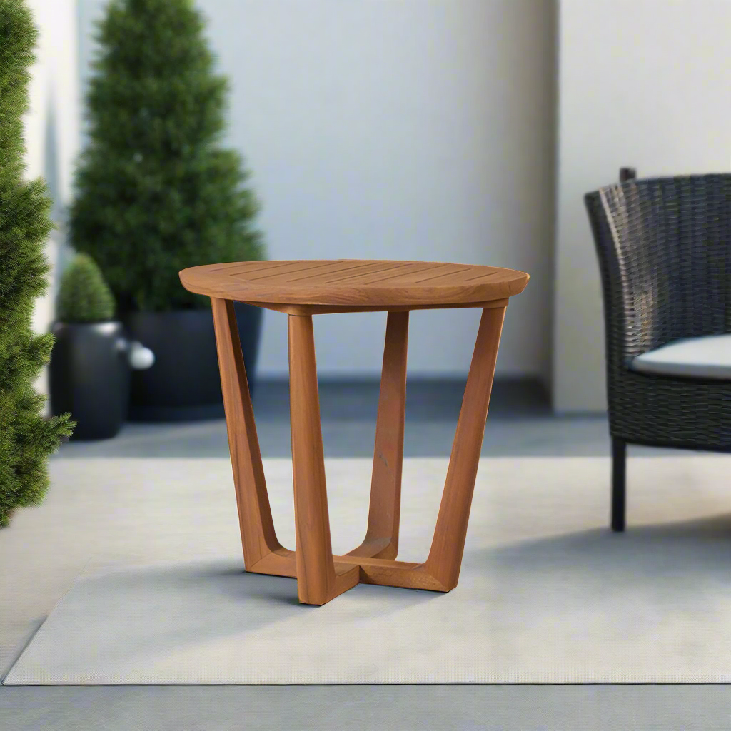Lloyd Flanders Tobago 24" Round Teak End Table (Sled Base)