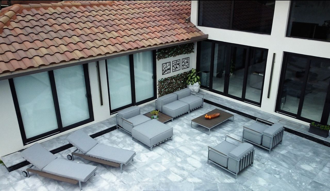 OUTSY Sunrise 8-Piece Extra Deep Seating Outdoor Conversation Set