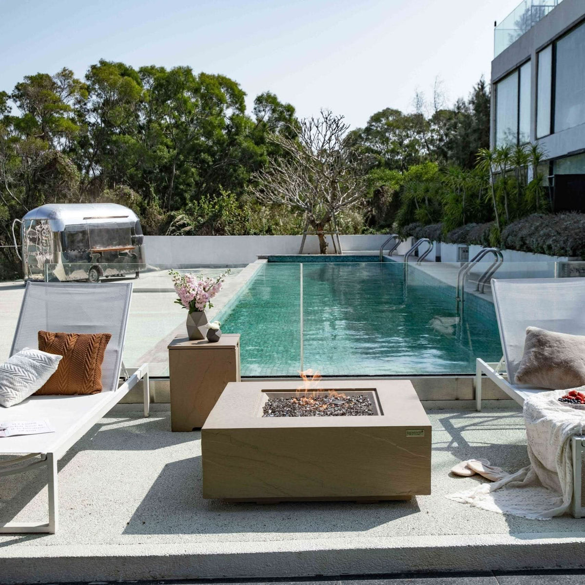 Elementi Plus Uluru Concrete Outdoor Fire Pit Table