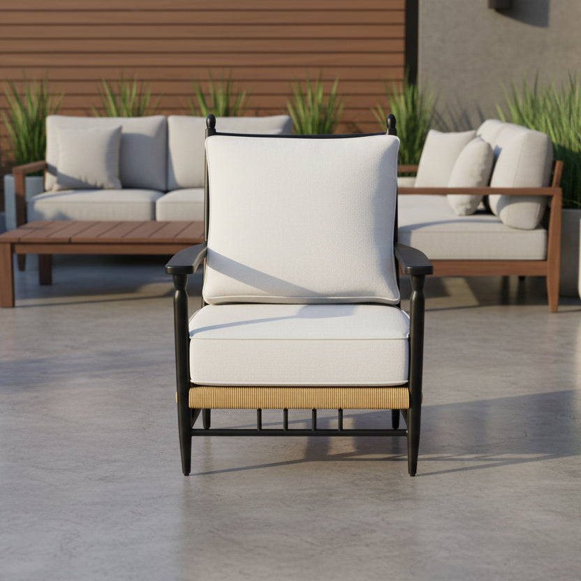 Lloyd Flanders Low Country Woven Vinyl Outdoor Lounge Chair
