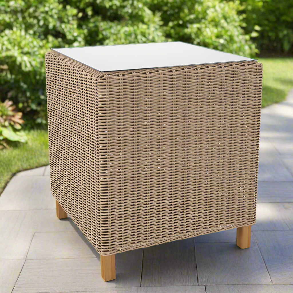 NorthCape International 6510 Wicker Outdoor End Table