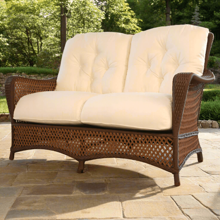 Lloyd Flanders Grand Traverse Wicker Outdoor Loveseat