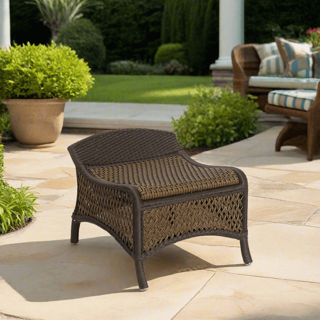 Lloyd Flanders Grand Traverse Wicker Outdoor Ottoman