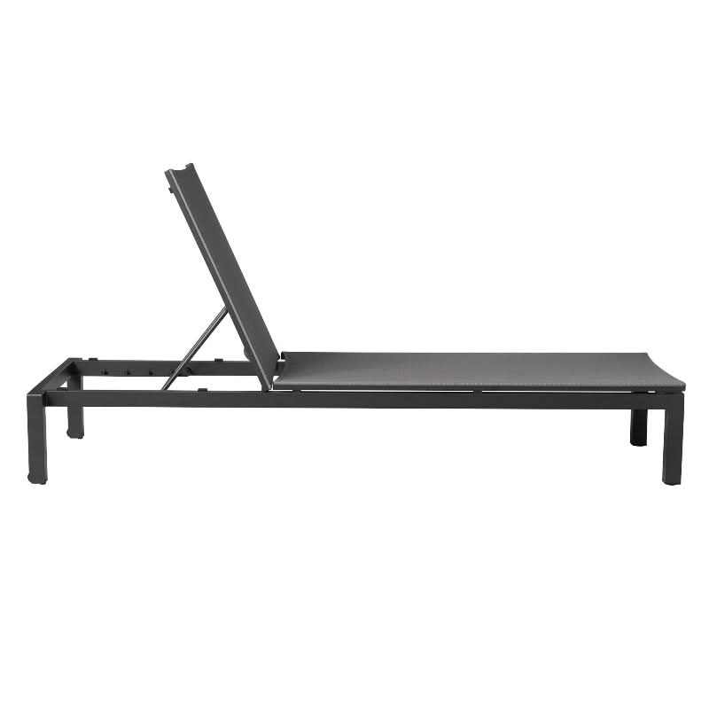 Lloyd Flanders Albany All-Aluminum Frame Stacking Chaise (Set of 2)