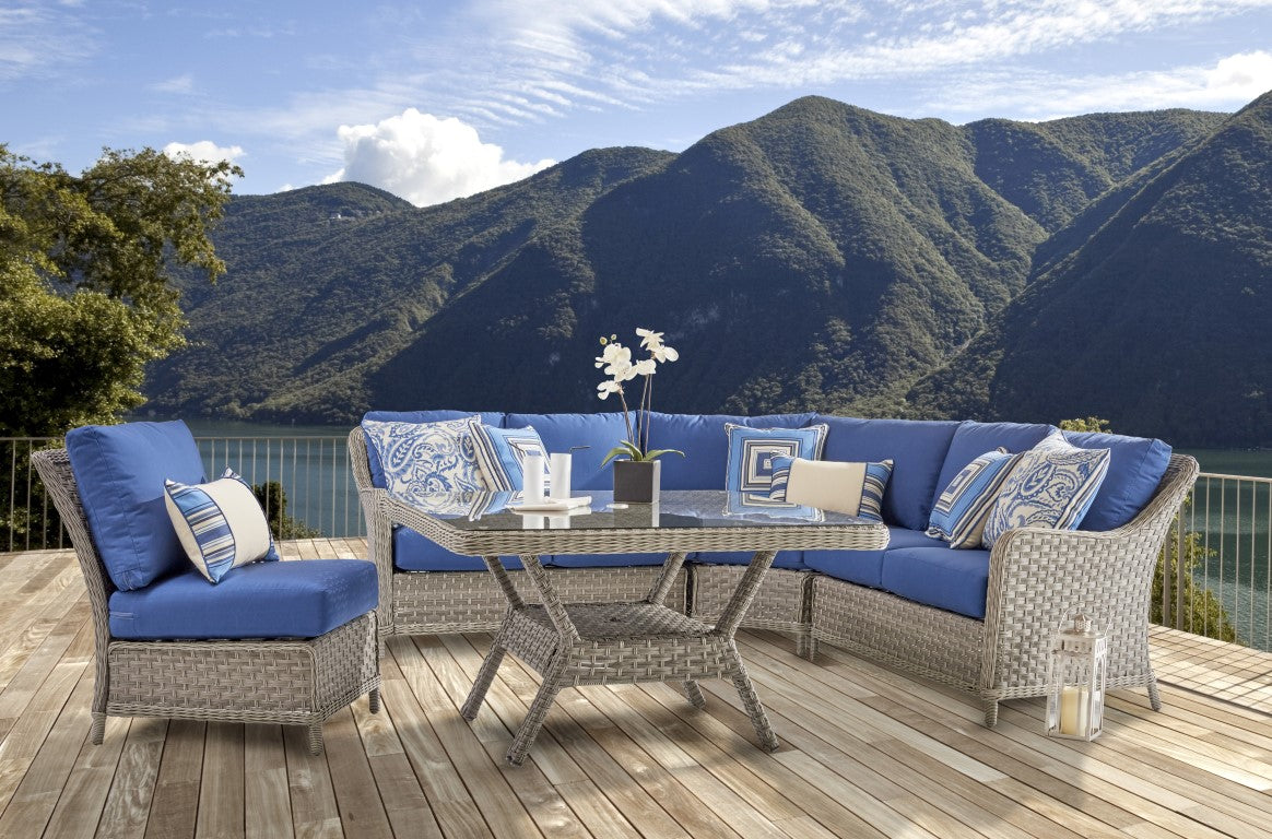 South Sea Rattan Mayfair Wicker Outdoor 6-Person Sectional Sofa Set
