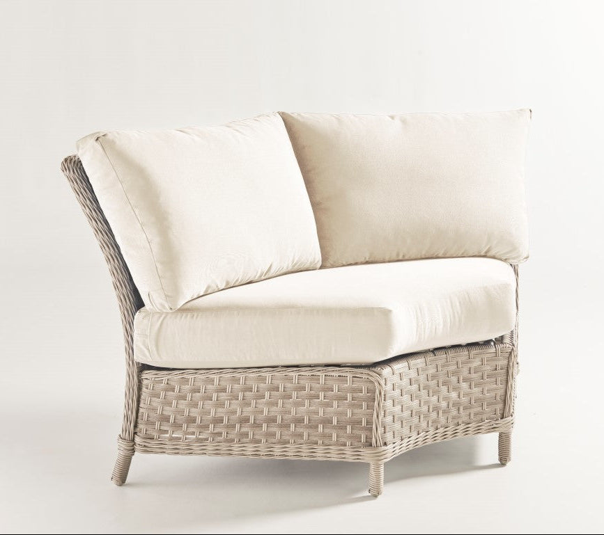 South Sea Rattan Mayfair Wicker Outdoor 6-Person Sectional Sofa Set