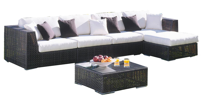 Hospitality Rattan Atlantis Wicker Outdoor 4-Person Modular Sectional Set