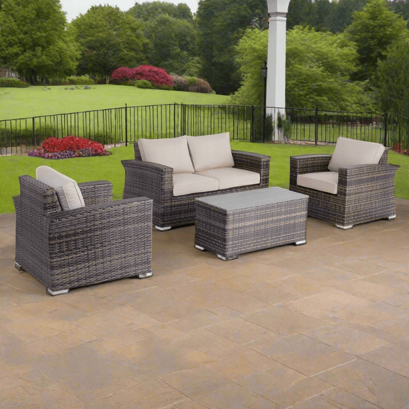 Alfresco Home Baily Resin Wicker Outdoor 4-Piece Loveseat Set with Sunbelievable Ostrich Cushions