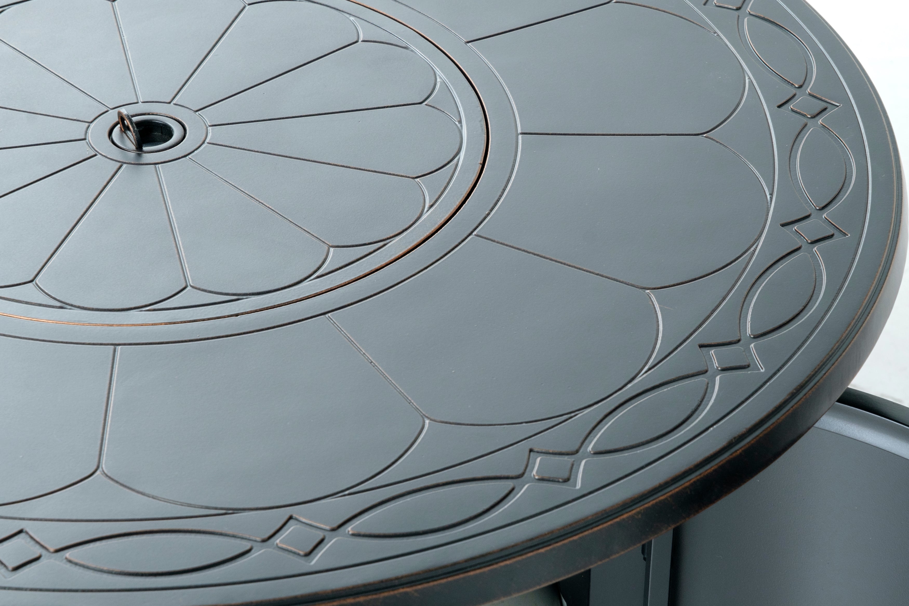 Alfresco Home Hartwick Topaz Cast Aluminum 34 Round Fire Pit Table