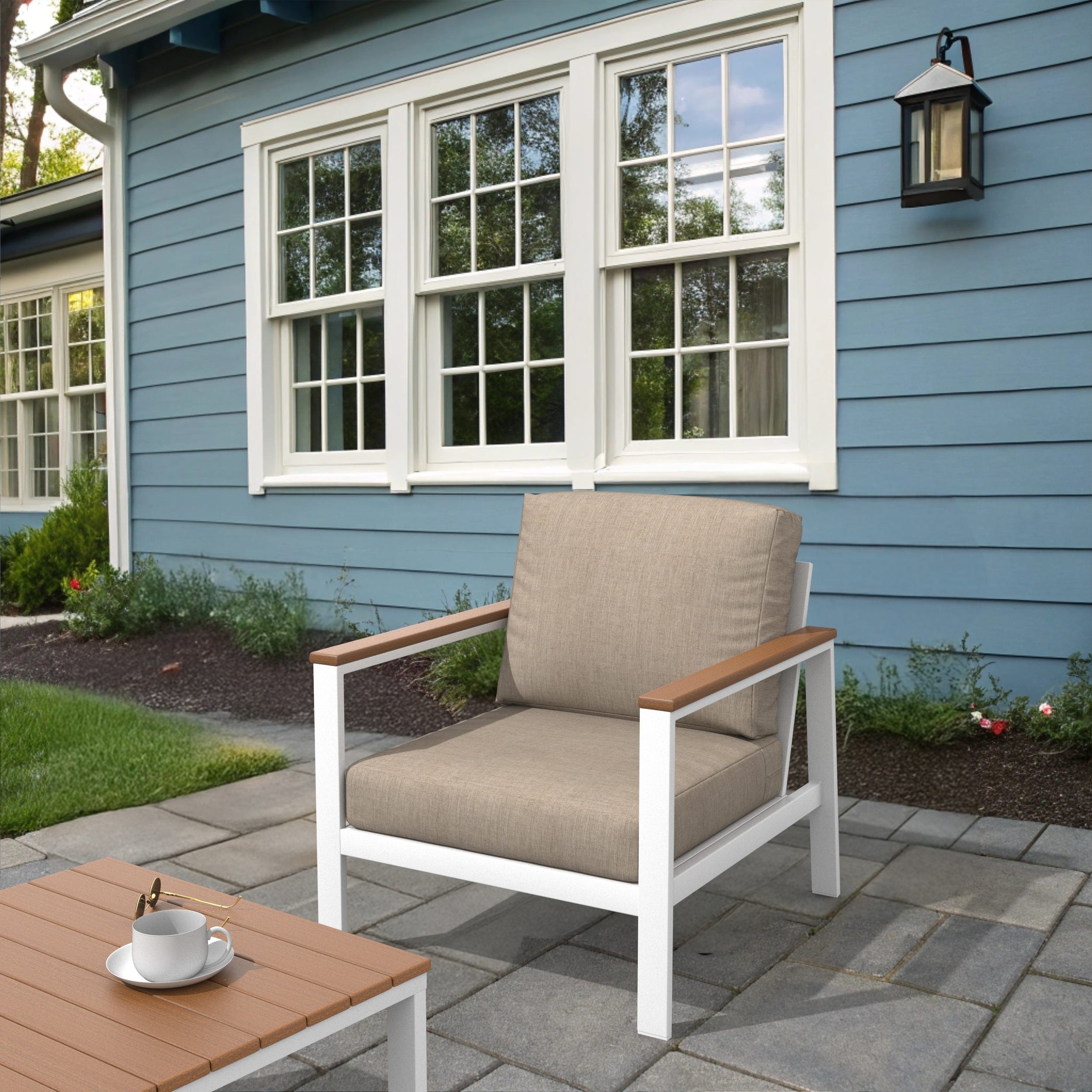 NorthCape International Brighton Aluminum Outdoor Lounge Chair