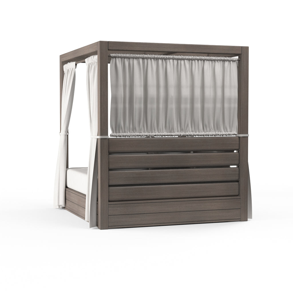 Sunset West Laguna Aluminum Outdoor Resort King Daybed