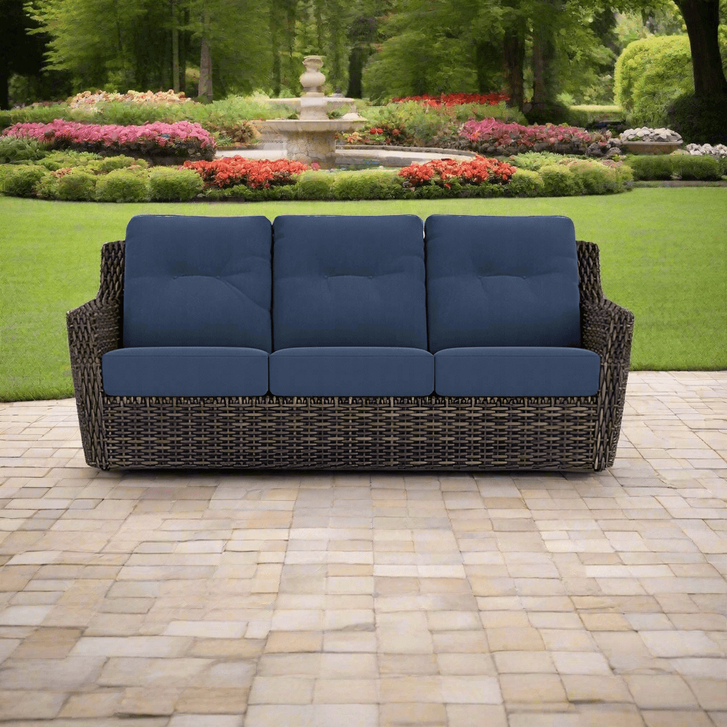 Lloyd Flanders Largo Woven Vinyl Outdoor Sofa