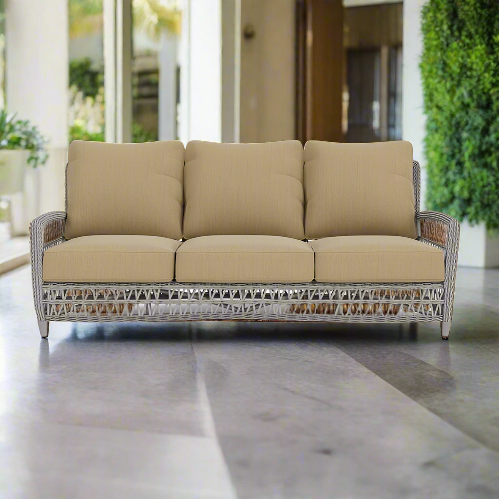 Lloyd Flanders Mackinac Woven Vinyl Sofa