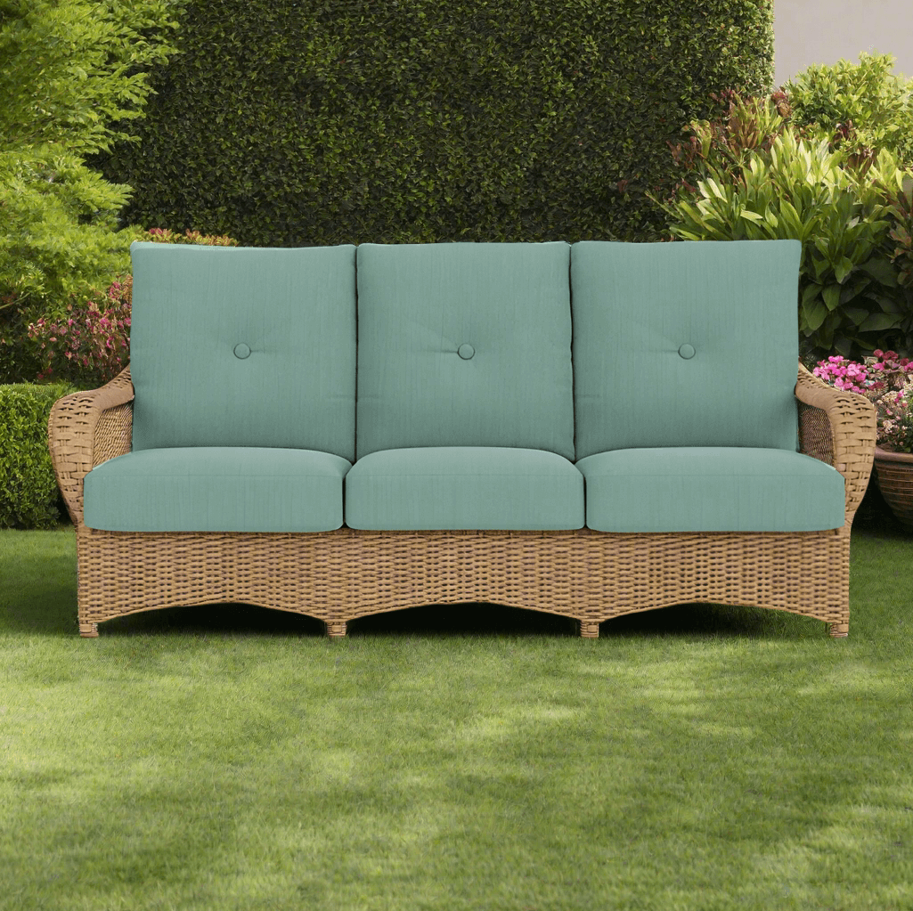 Lloyd Flanders Magnolia Woven Vinyl Sofa