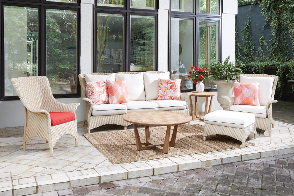 Lloyd Flanders Mandalay Wicker Outdoor Sofa