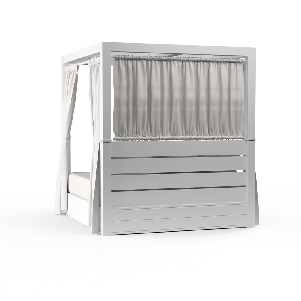 Sunset West Newport Aluminum Outdoor Resort King Daybed