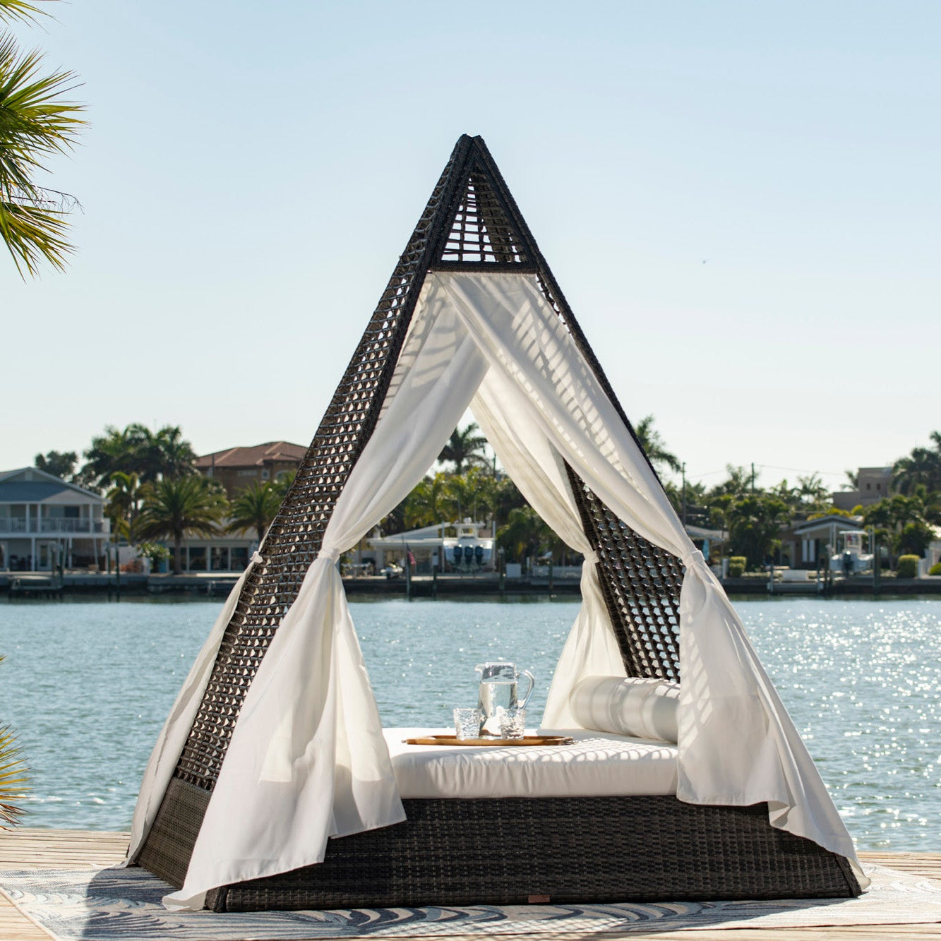 Panama Jack Helios Aluminum Outdoor Daybed