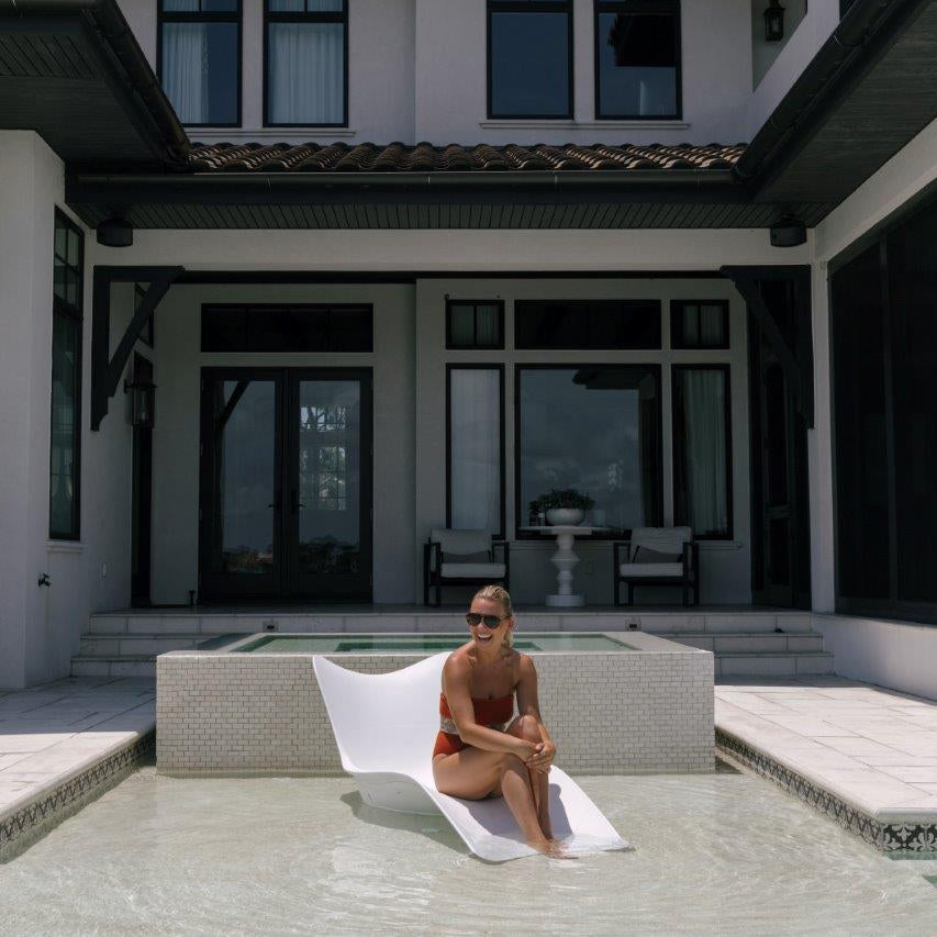 Panama Jack Wave In-Pool Chaise Lounger (Set of 4)