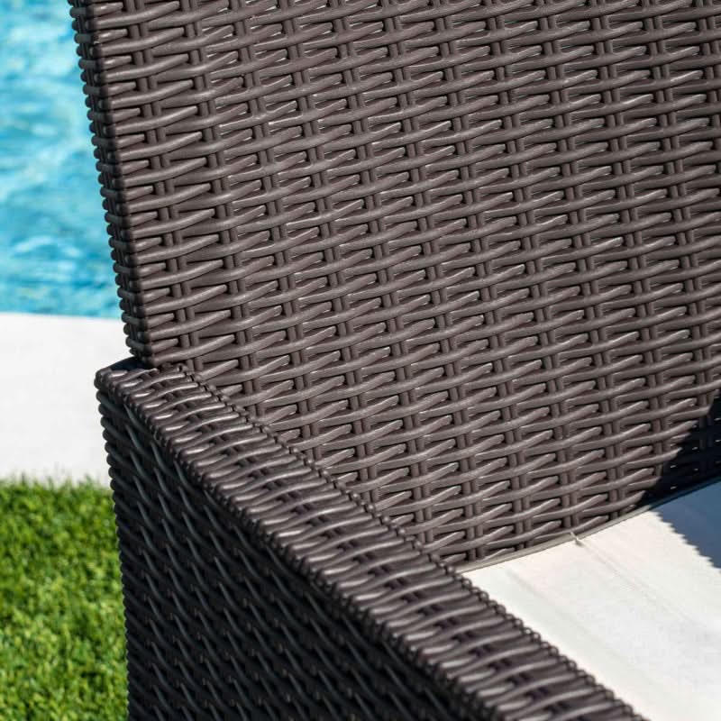 Rainbow Outdoor Nova Polypropylene Sofa With Cushions