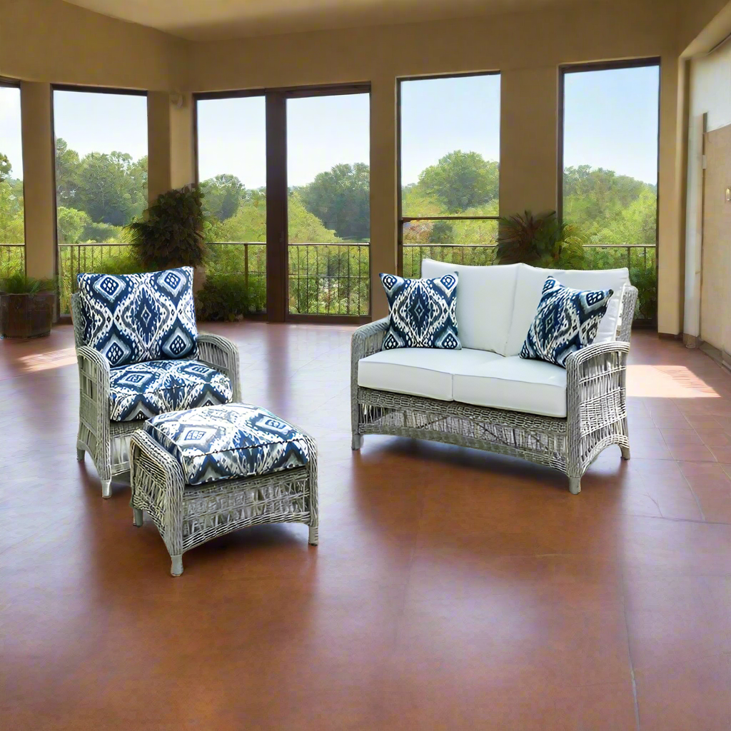 Lloyd Flanders Mackinac Woven Vinyl Outdoor 3‑Person Conversation Set