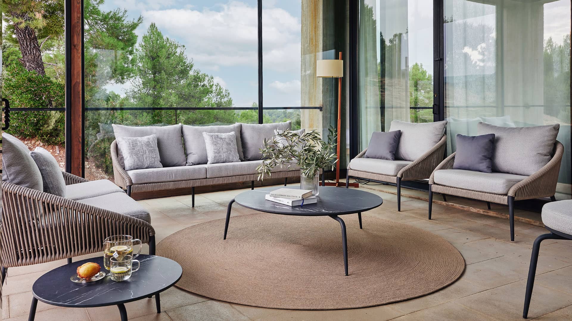 Skyline Design Rodona 4-Piece Seating Set
