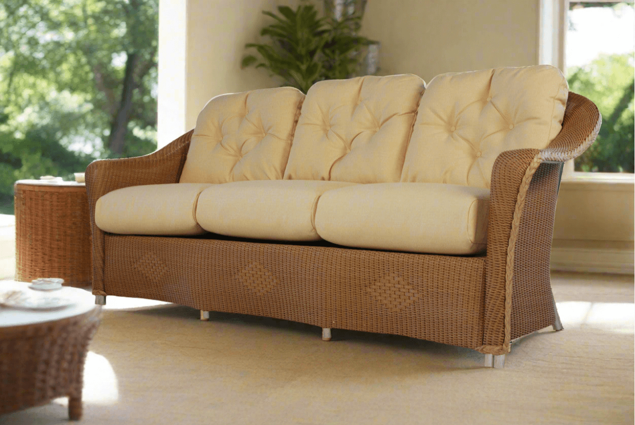 Lloyd Flanders Reflections Wicker Sofa