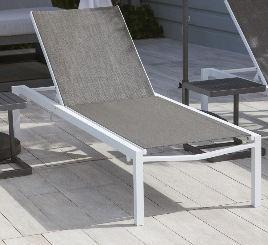 DecoScape Fusion Aluminum Sling Outdoor Armless Chaise