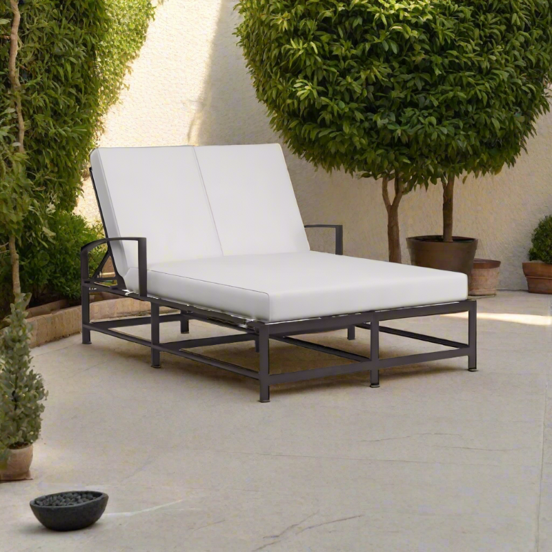 Sunset West La Jolla Aluminum Outdoor 2-Person Double Chaise