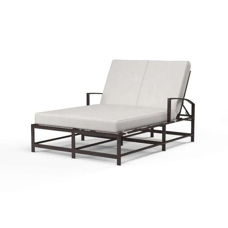 Sunset West La Jolla Aluminum Outdoor 2-Person Double Chaise