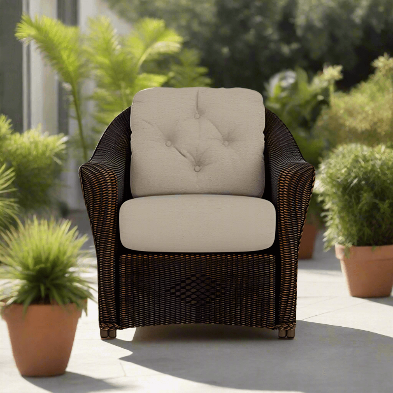 Lloyd Flanders Reflections Wicker Outdoor Lounge Chair