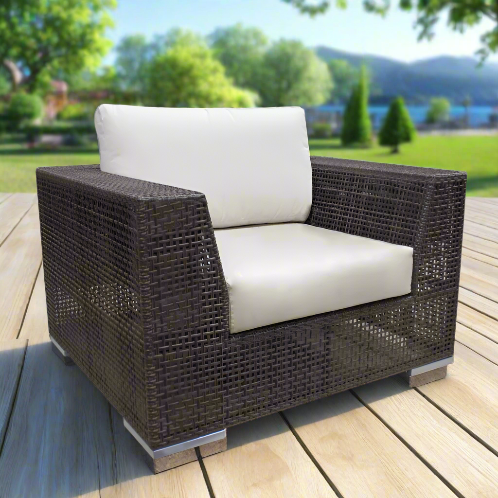 Hospitality Rattan Atlantis Wicker Outdoor Lounge Chair