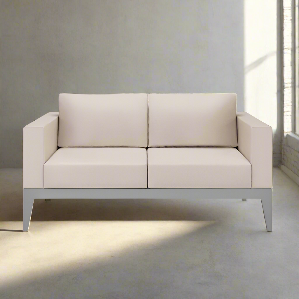 DecoScape South Beach Loveseat