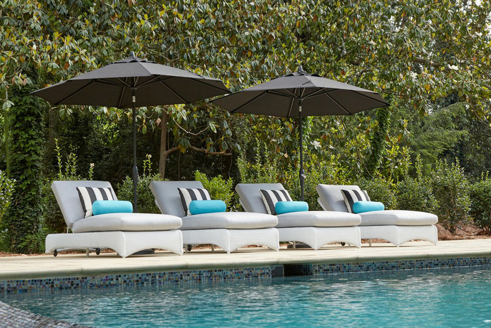 Lloyd Flanders Loom Wicker Outdoor Chaise Lounge