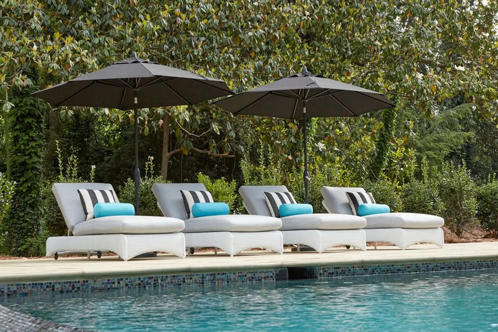 Lloyd Flanders Loom Wicker Outdoor Chaise Lounge