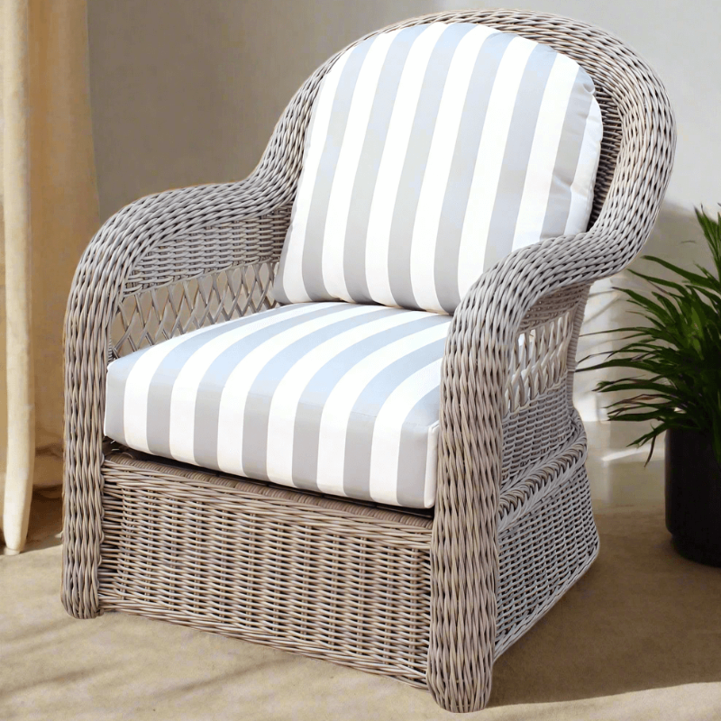 South Sea Rattan Arcadia Wicker Outdoor Lounge Chair