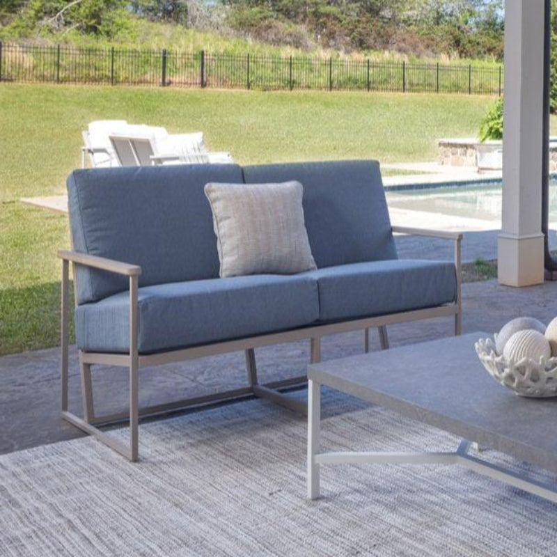 Lloyd Flanders Summit Aluminum Outdoor Loveseat