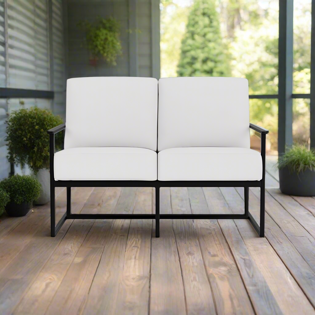 Lloyd Flanders Summit Loveseat