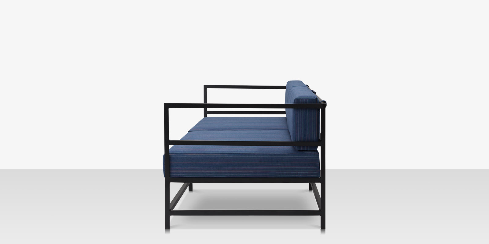 DecoScape Delano Loveseat
