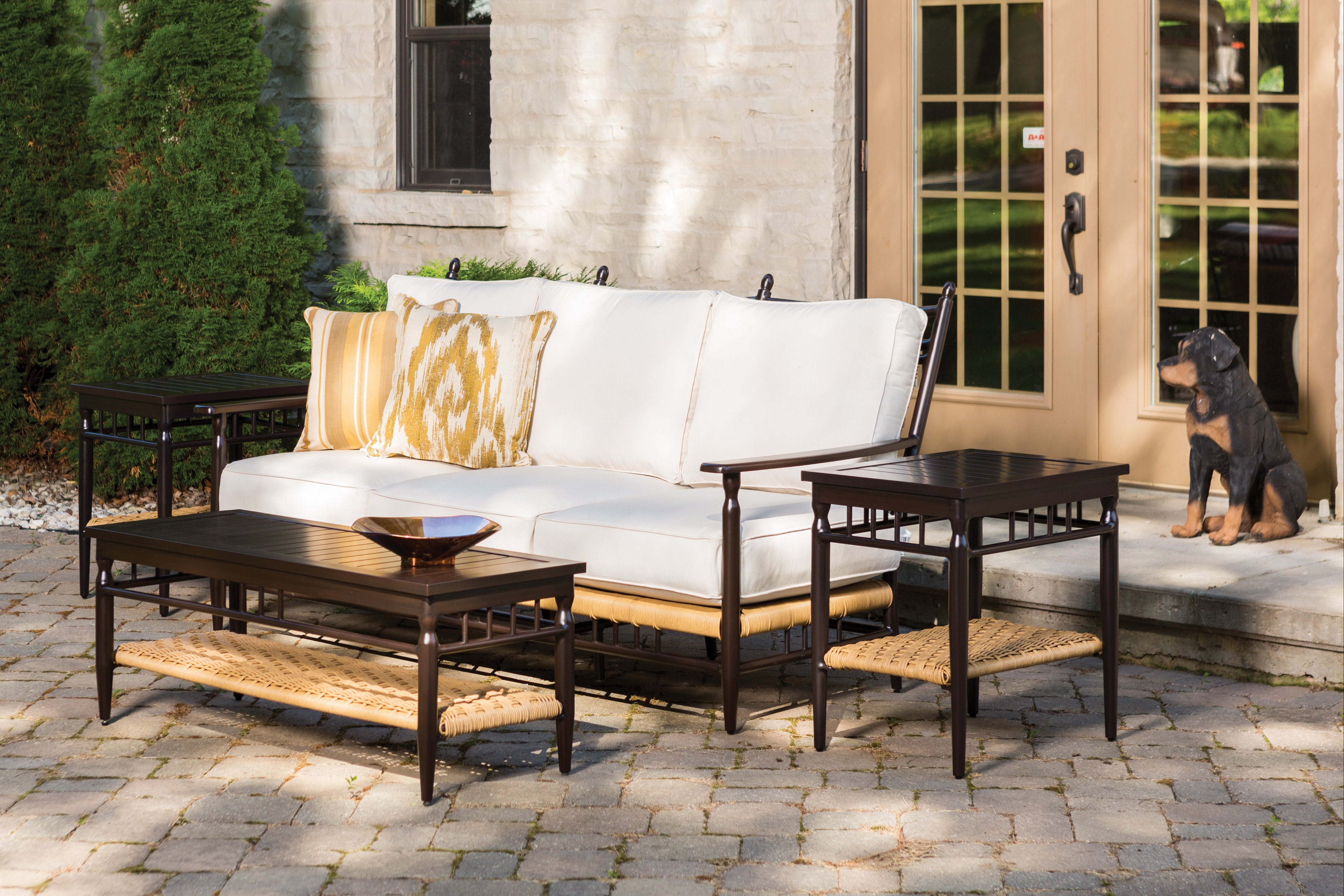 Lloyd Flanders Low Country Woven Vinyl Outdoor Rectangle Cocktail Table