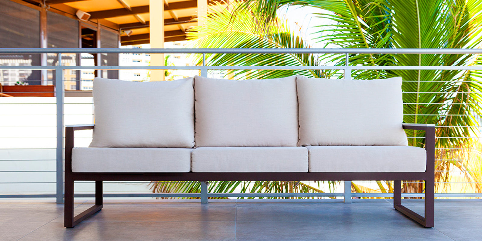 DecoScape Modera Aluminum Outdoor Sofa